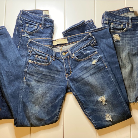 Abercrombie & Fitch, Woman’s Skinny Jeans, 00S, bundle of 3, Distressed - Picture 3 of 16